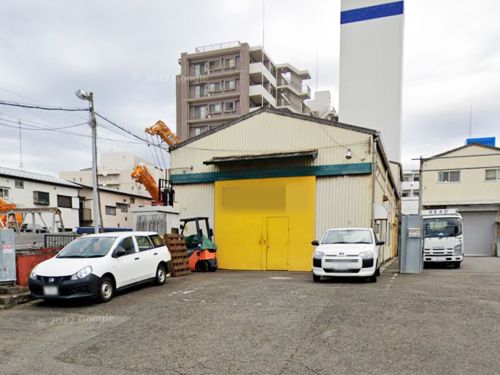 鶴見区駒岡2丁目売倉庫