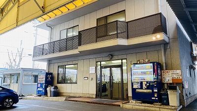 事務所棟2階建て